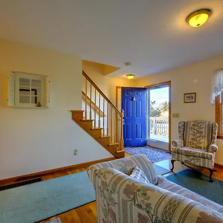 48 Hammond Road East Sandwich - Cape Cod